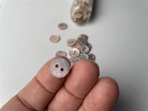 Perlemor knap - i smuk blid pudder, 12 mm